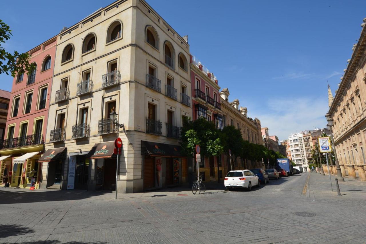 Luxury Apartment With Views To Alcazar, Cathedral And Giralda. Siviglia Esterno foto